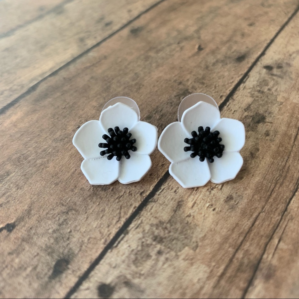 New White Poppy Flower Earrings